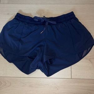 Navy lulu lemon hotty hot shorts 🍋